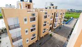 Budget Inn Tiger Plaza (Service Apartments)-Front View3